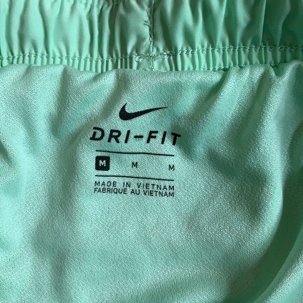 Nike Dri-Fit Athletic Shorts - Picture 4 of 6